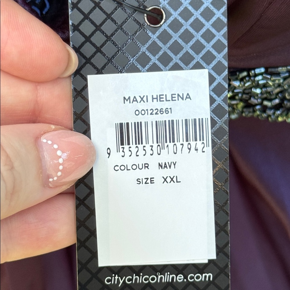 City Chic plus size ‘Helena’ maxi dress, size XXL (24W) - Picture 6 of 6